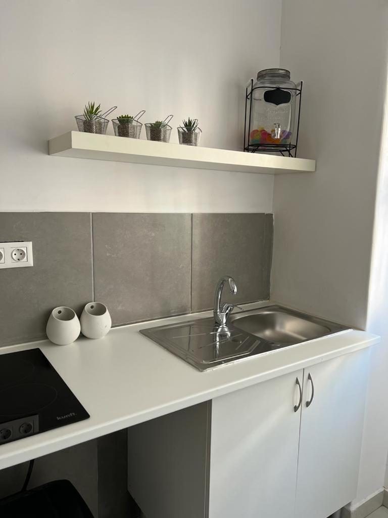 Alvalade Ii Airport Gasthuis 3*